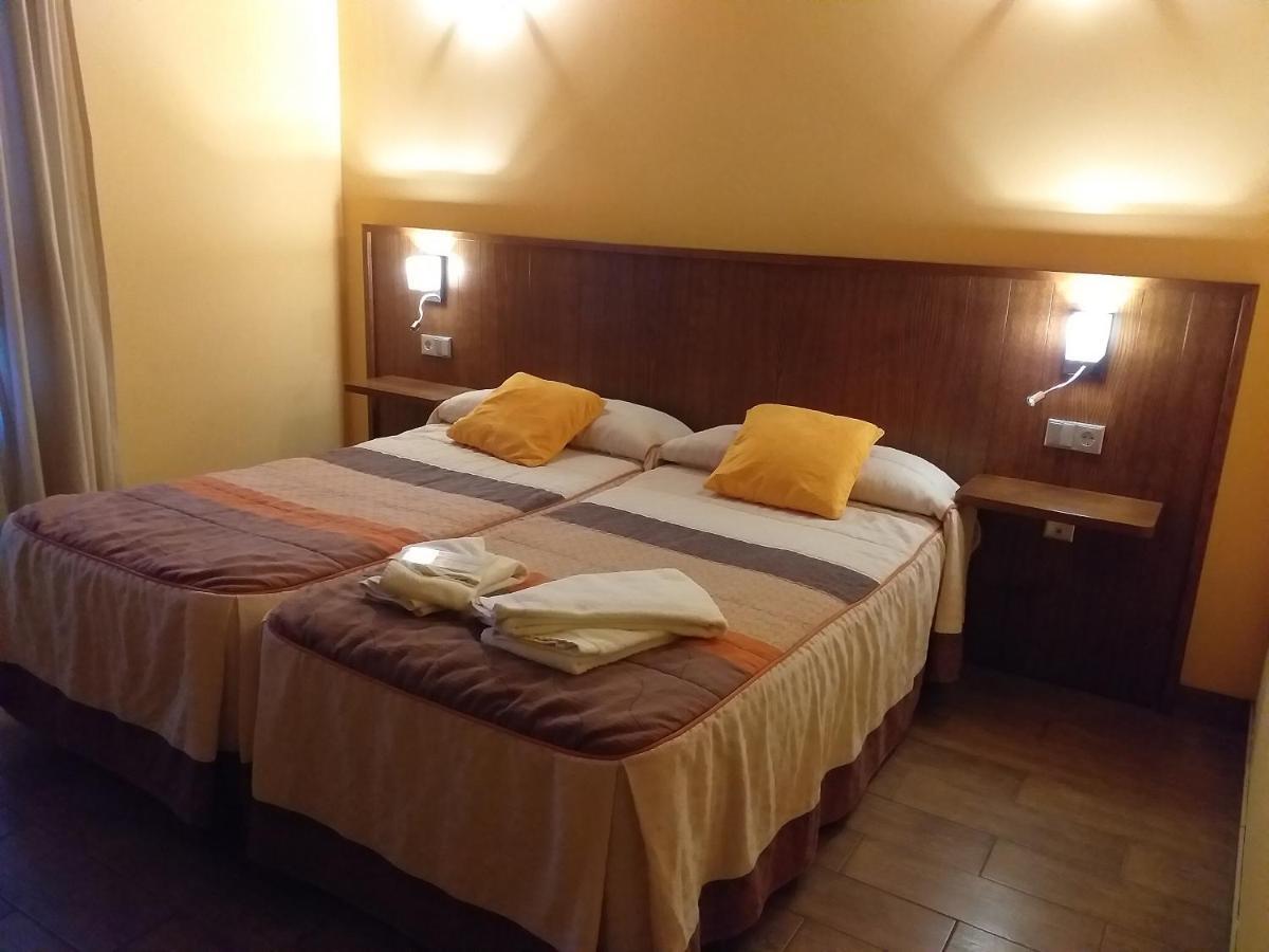 Hostal Otxoenea Irun Exterior foto